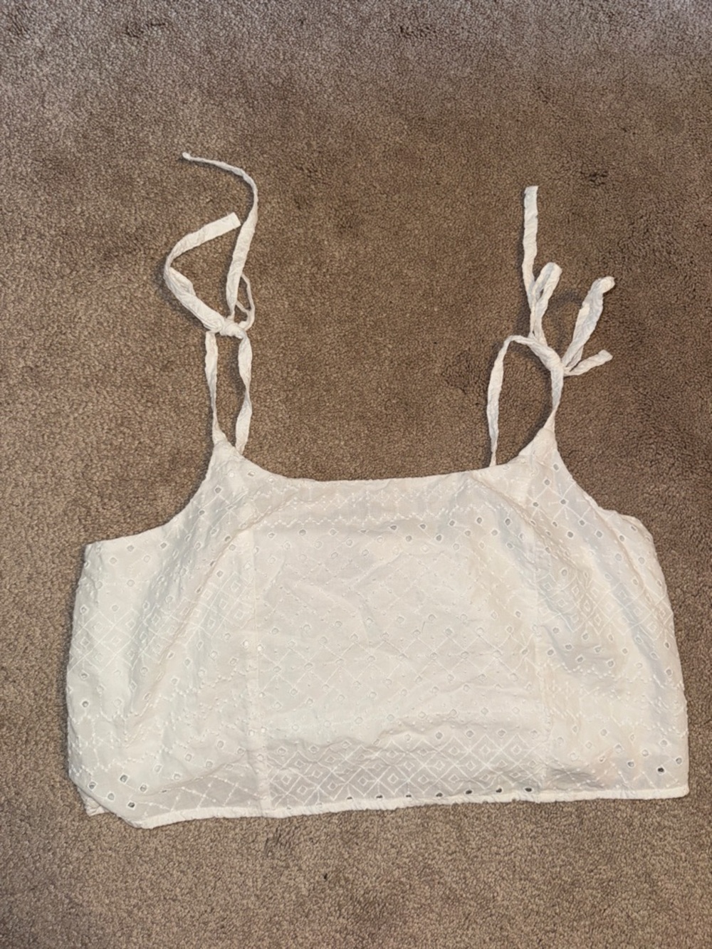 Old Navy White Eyelet Tie-Shoulder Cropped Tank